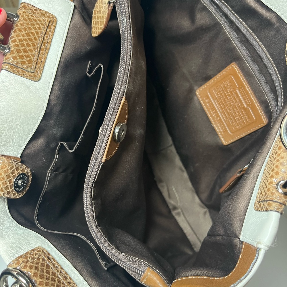 Coach Penelope White Leather Satchel F16531 - Picture 9 of 14